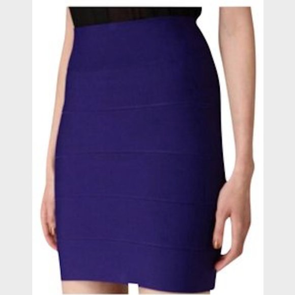 BCBG MaxAzria Simone Textured Power Skirt - Picture 3 of 5